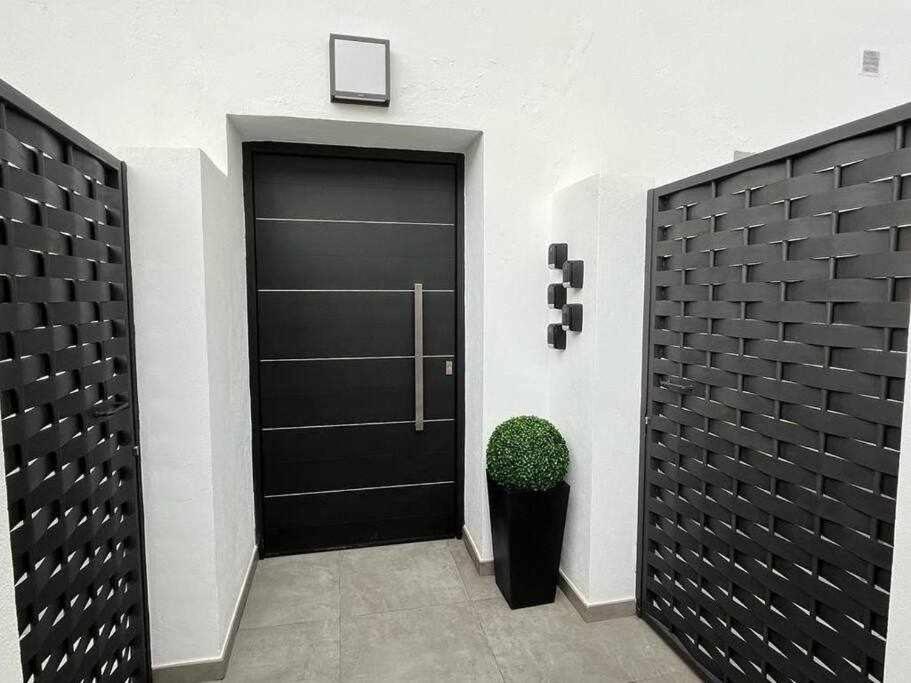 XVIII B Suite Apartamentos Morales & Arnal Ронда Экстерьер фото